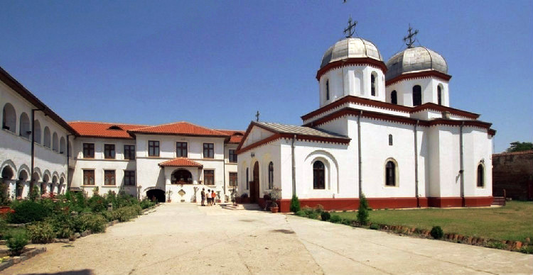 Mănăstirea dintre mlaștini, ctitoria lui Vlad Țepeș